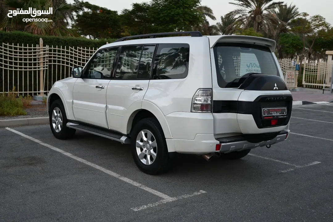 ORIGNAL PAINT - MITSUBISHI PAJERO GLS 4WD 2016 - FIRST OWNER - FULL OPTIONS - GCC