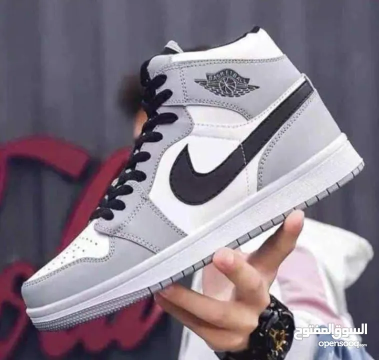 NIKE SHOSE