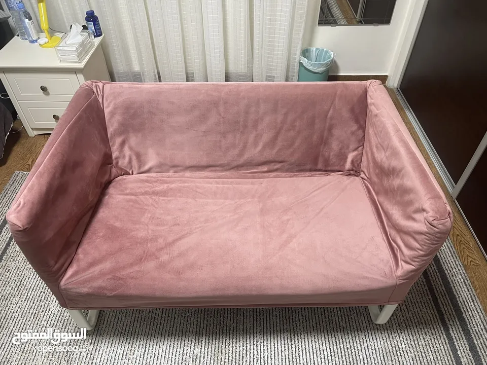 صوفا مقعدين ايكيا (Ikea 2 Seater Sofa) مستعملة للبيع