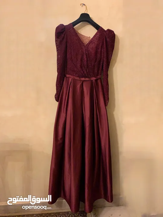 فستان سهرة