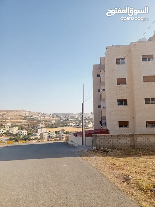 شقة سكنية للبيع اربد الحصن مقابل مسجد ظفار