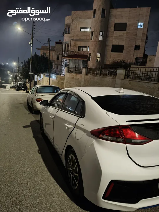 هيونداي ايونيك 2018 فحص للبيع لون ابيض جمرك2022 مالك واحد في الاردن