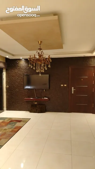 شقه مميزه للإيجار السنوي باحسن المواقع في عمان بسعر مميز