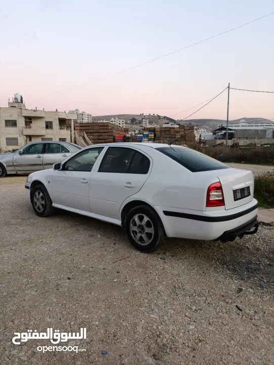 سكودا اوكتافيا منفوضه بالكامل 1900 ديزل تيربو