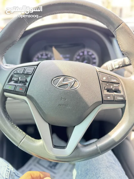 Hyndai tucson 2018 full option 1.6