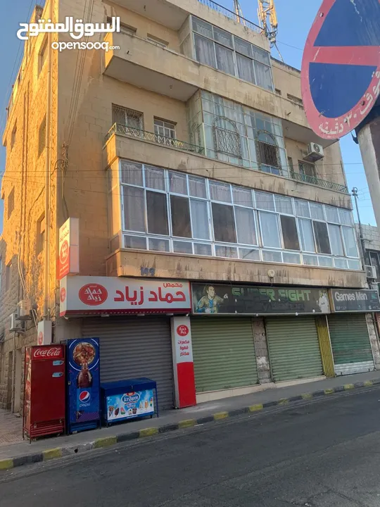 مجمع تجاري بدخل عشره 9٪ في جبل عمان