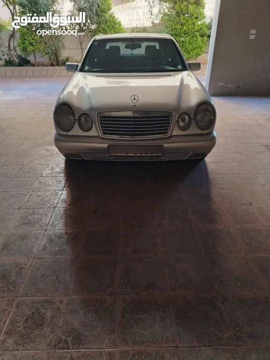 مرسيدس بنز e200 للبيع