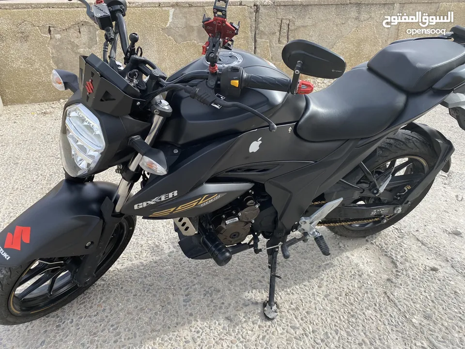 دراجة سوزوكي جكسر 250 2021