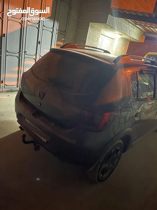 داشيا ستيب وآي