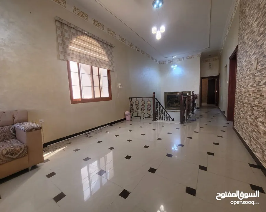 خدمات تنظيف احترافية في عجمان - عرض خاص! هل تبحث عن خدمات تنظيف موثوقة وعالية الجودة في عجمان؟