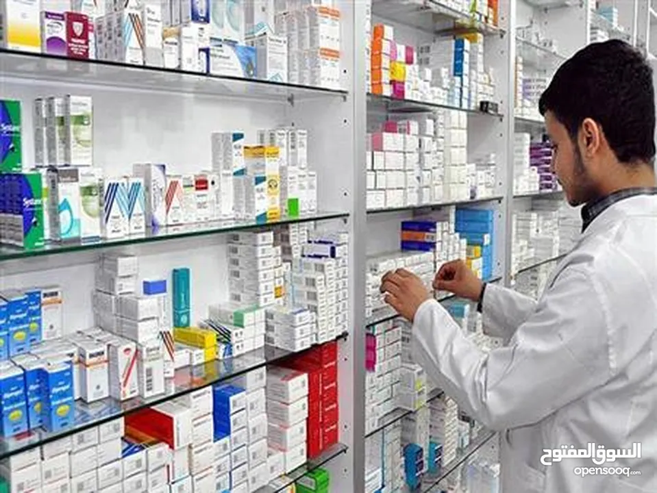 A pharmacist of Indian nationality is required