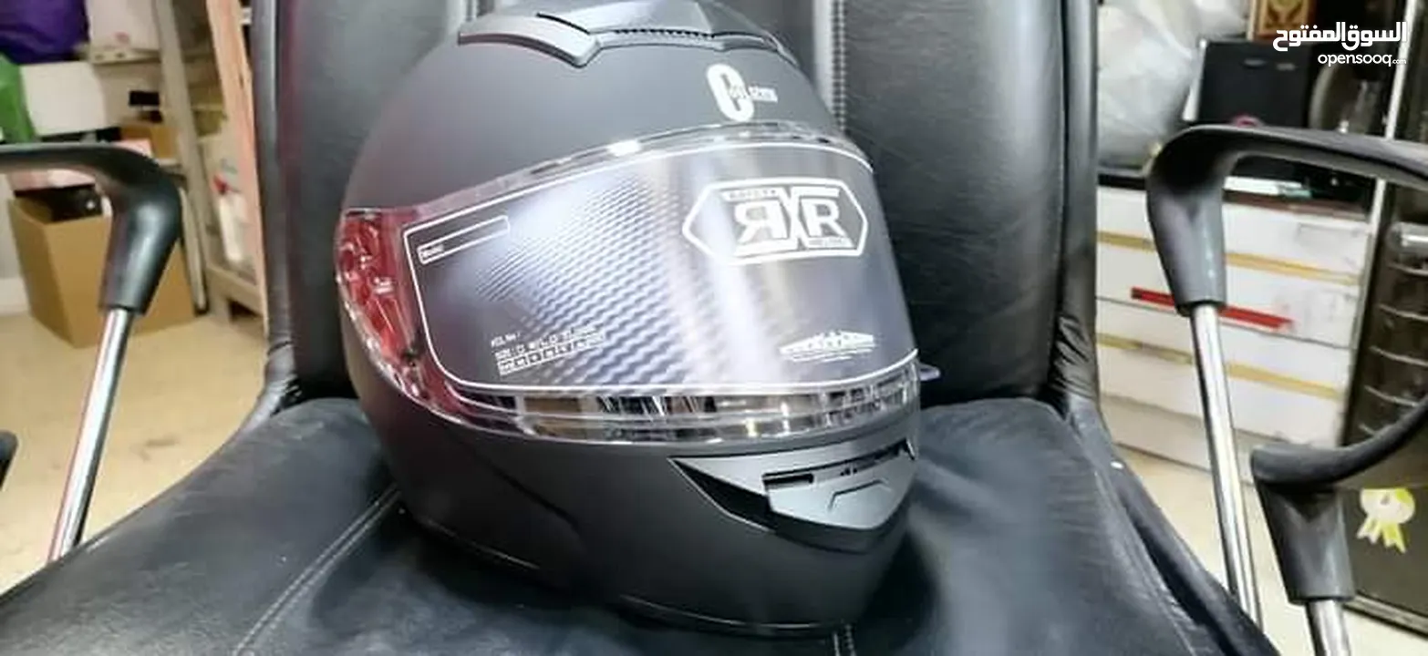 خوذ مصنفه عالميه لسباق السيارات والدراجات helmet