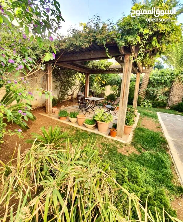 Furnished Villa for sale ( Property 39610 )-174516095