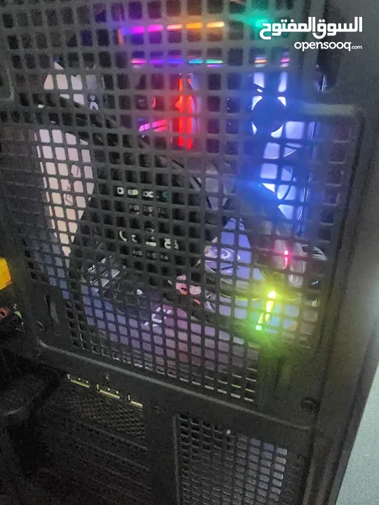 pc gaming and designer  with intel i9 مع 2نظام تبريد مائي وهوائي  و مساحة تخزين 1500 جيجا