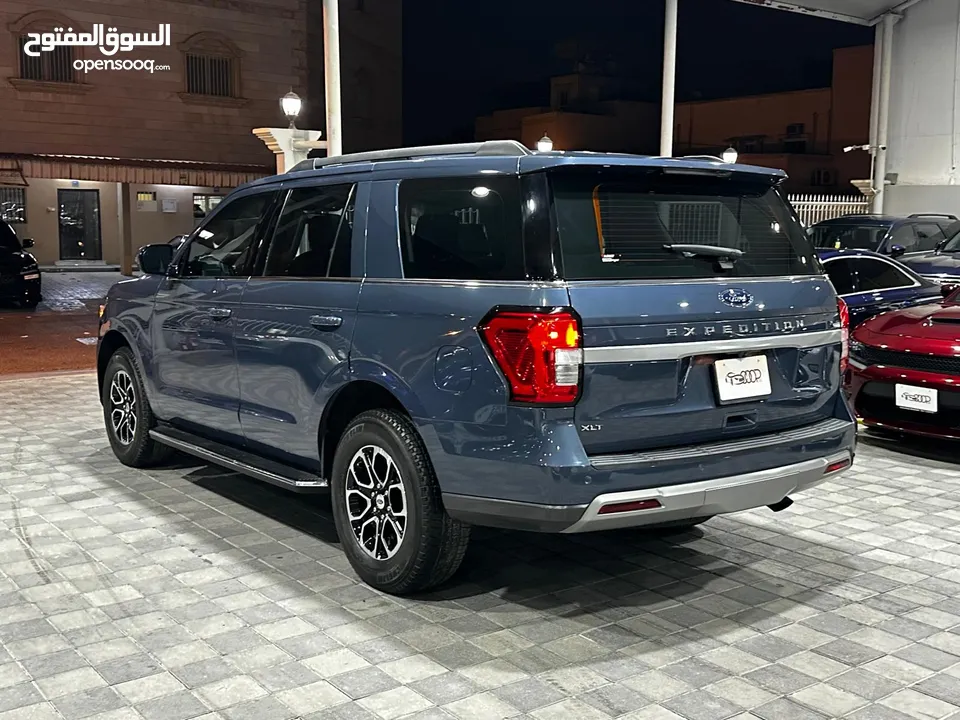 Ford Expedition XLT V6