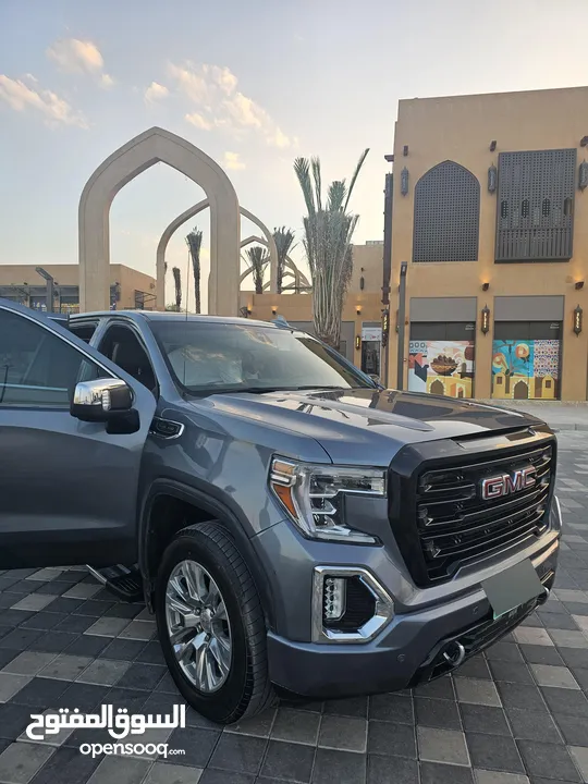 جمس سيرا دينالي فل ابشن للبيع GMC فرصة سيارة ممشى قليل الوحش الامريكي