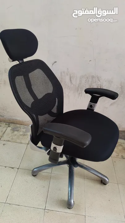 كرسي مكتبي اصلي جودة عالية طبي للجلسات الطويلة حركات متنوعة