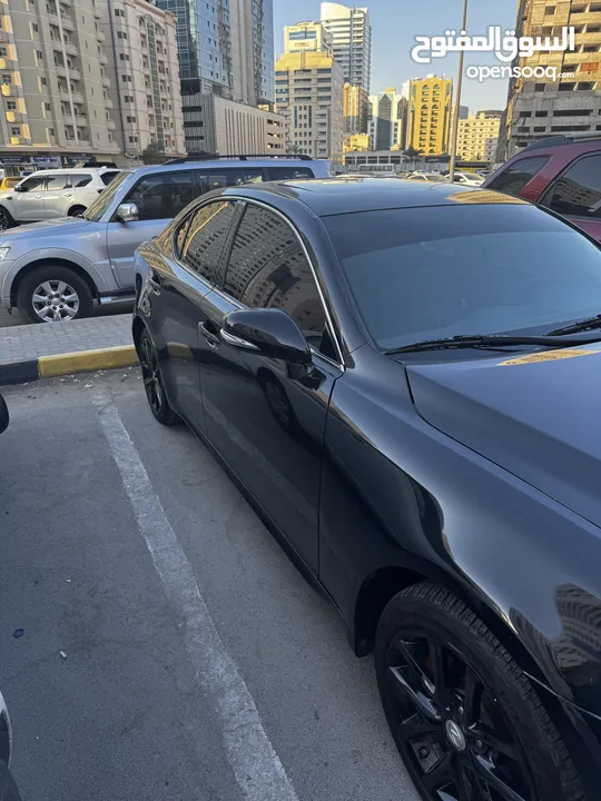 Lexus IS 250 F sport 2011  السعر قابل للتفاوض لكزس اي 250