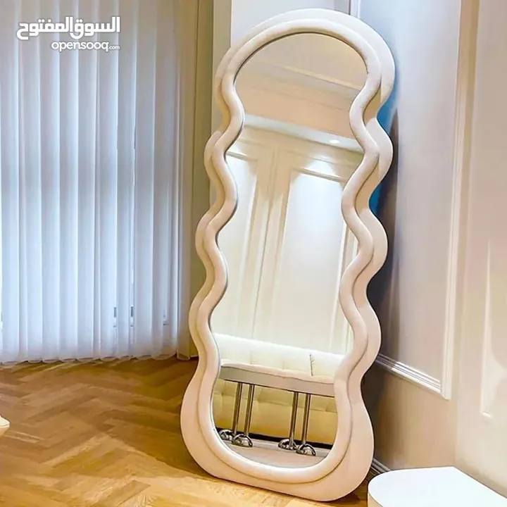 مرايا مخمل بشكل خرافي للبيت