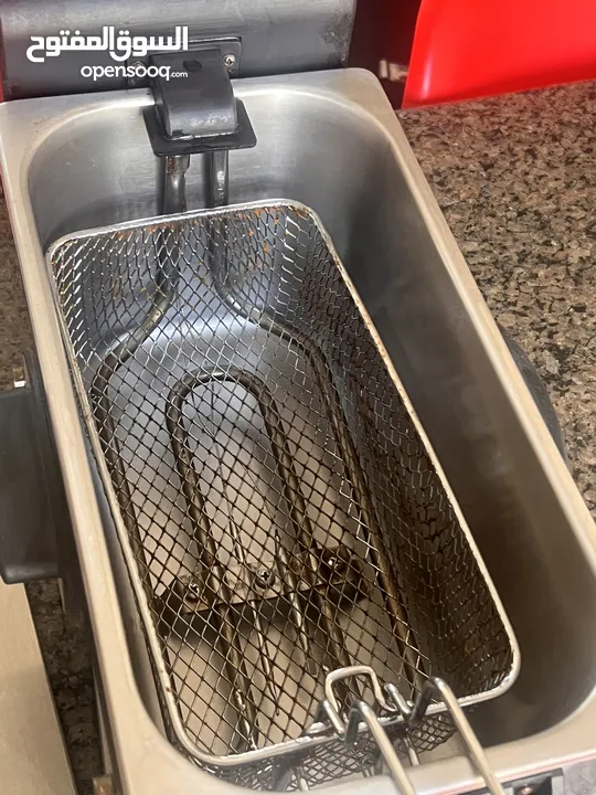 مقلاة كهربائية للبيع