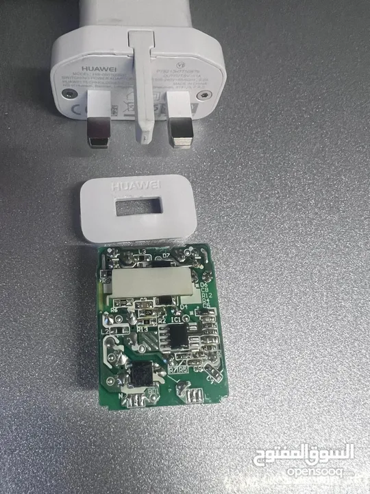 ا اصلي من الشركه  هواوي اوبو 2A/4/A usb شاحن سياره / شاحن منزل