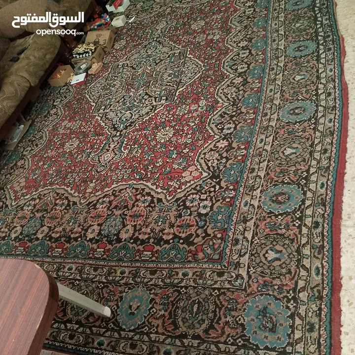 سجاده كبيرة قديمة و لكن أصلية للبيع