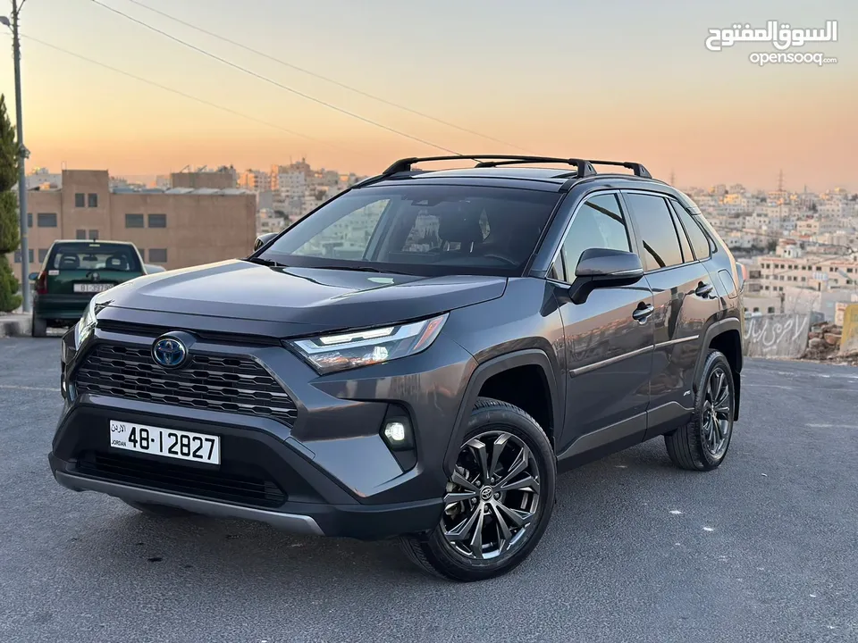 RAV4 Hybrid 2022 XLE premium تويوتا راف فور فل الفل جمرك جديد بطارية ليثيوم