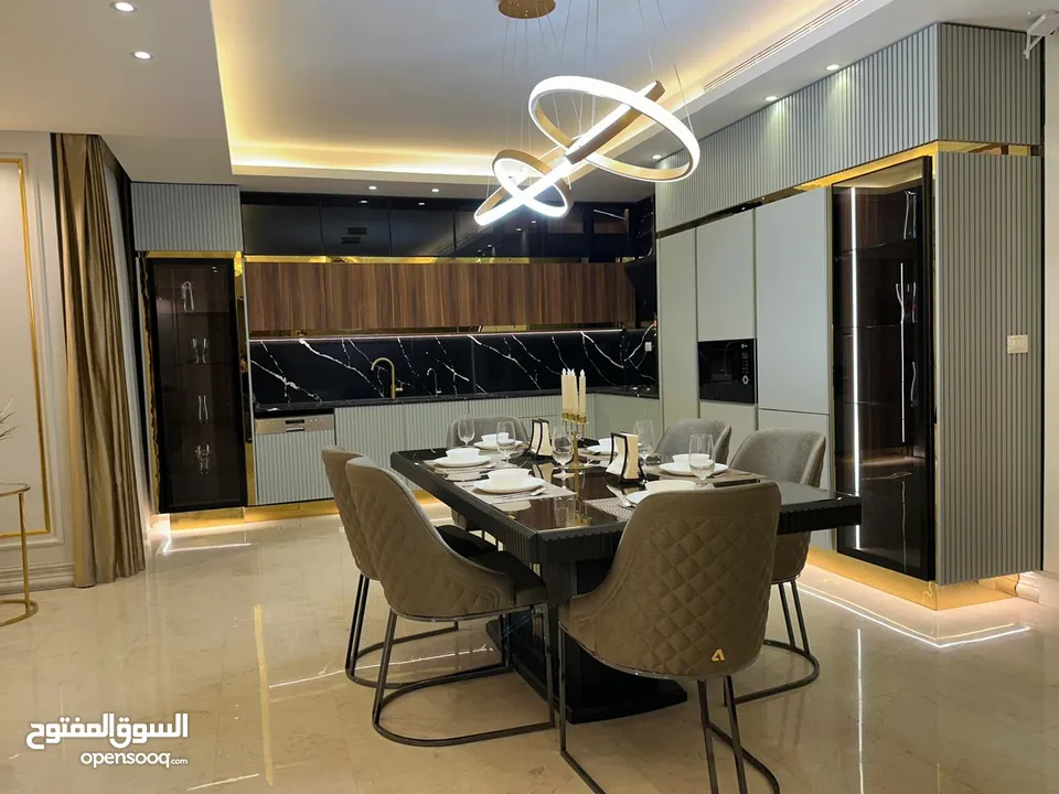 شقة 6 غرف نوم للايجار في الظهير ( Property 39856 ) سنوي فقط