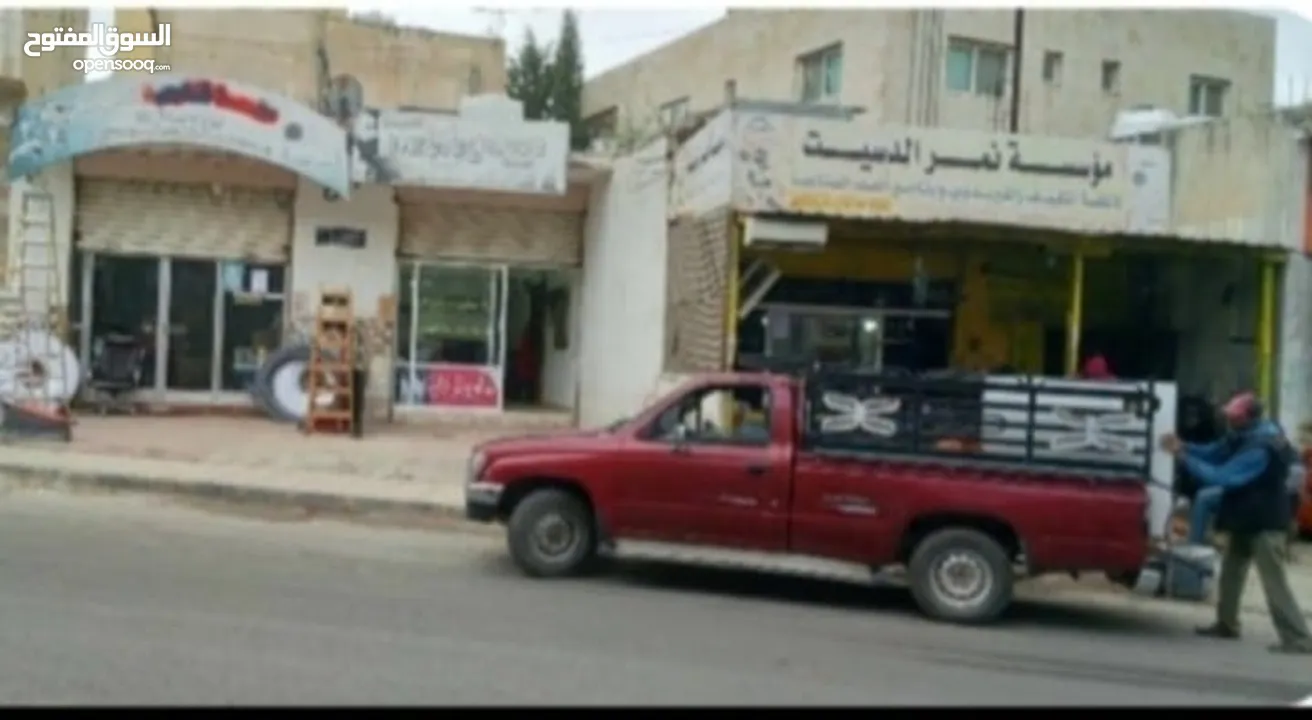 مجمع تجاري للبيع في عين الباشا