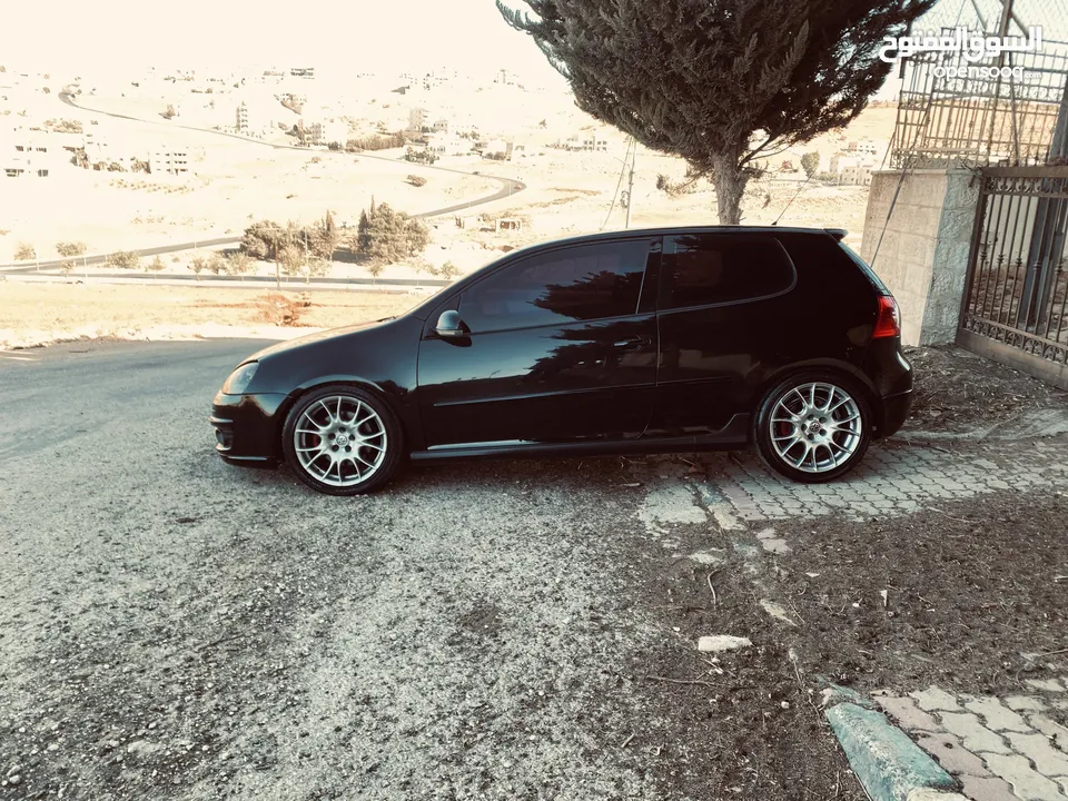 جولف Gti mk5 اصليه مميزه جداً و بحالة الوكاله