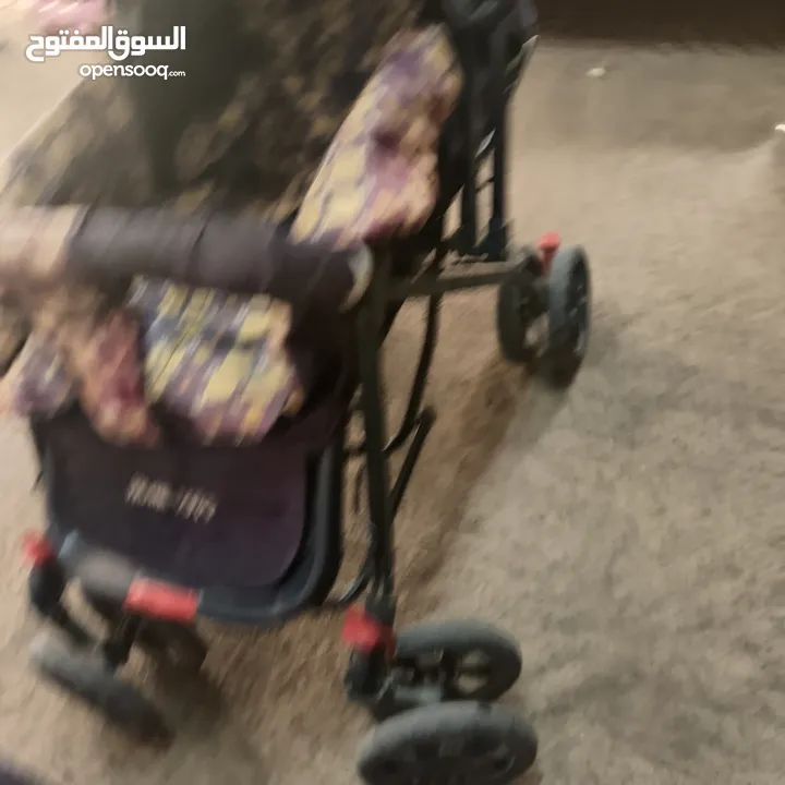 عرباية خارجية للشارع بلون كحلي مناسب لكلا الجنسين