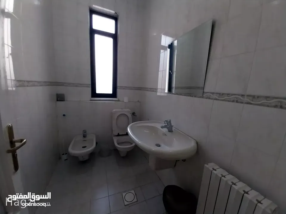 فيلا مفروشة للإيجار 350م2 ( Property 17802 ) سنوي فقط