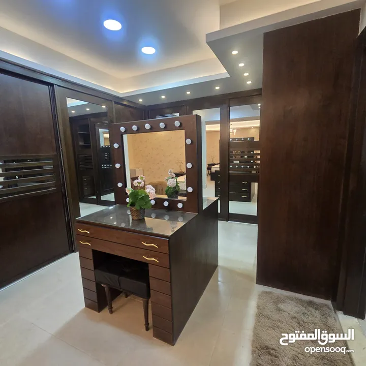 فيلا متلاصقة للبيع او للايجار في عبدون - ref : 12161