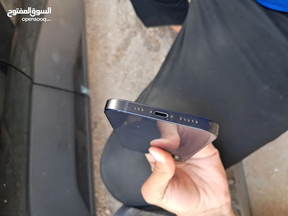 ايفون 12 للبيع او للبدل