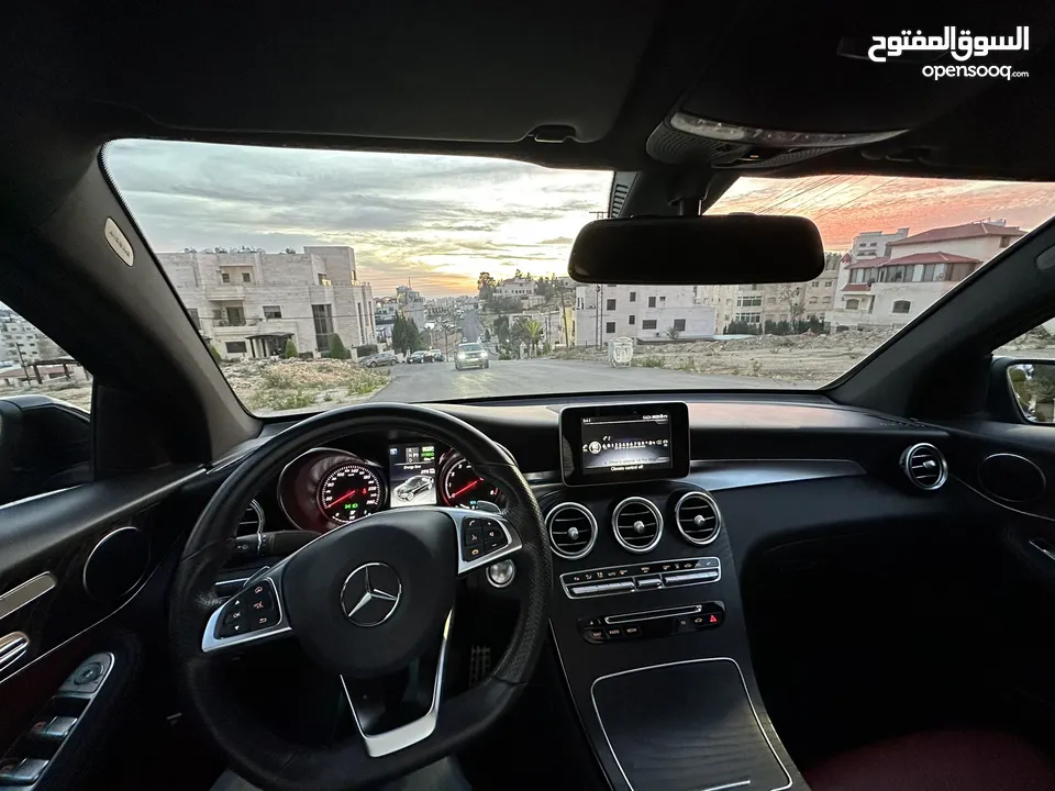 مرسيدس Glc 350e 2019 plug-in وارد الشركة بحالة الوكالة مكفولة