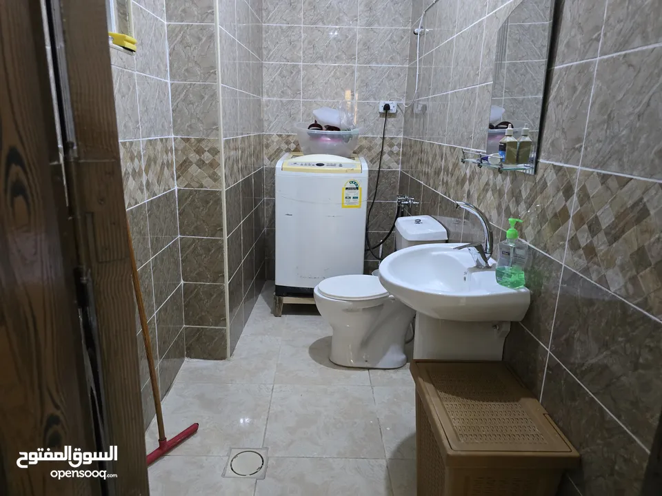شقه للبيع بداعي السفر وبسعر مغري قابل للتفاوض