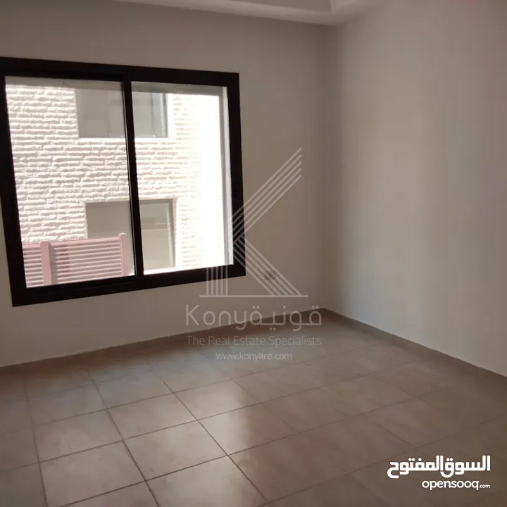 شقة فاخرة للبيع في دير غبار