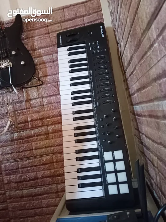 midi keyboard m audio oxygen 49 mkv اورج      usb with converter to usb cميدي