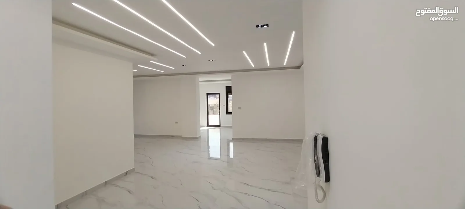 شقق جديدة وفاخرة جداً للبيع في طبربور