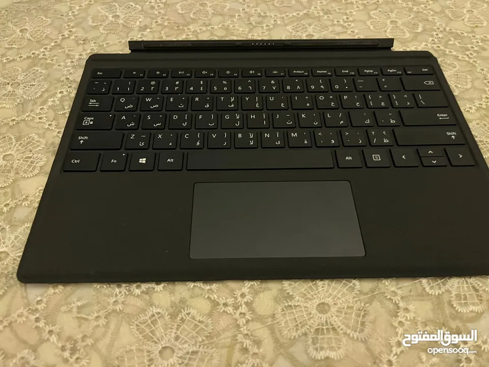 Microsoft Surface Pro (5th Gen)