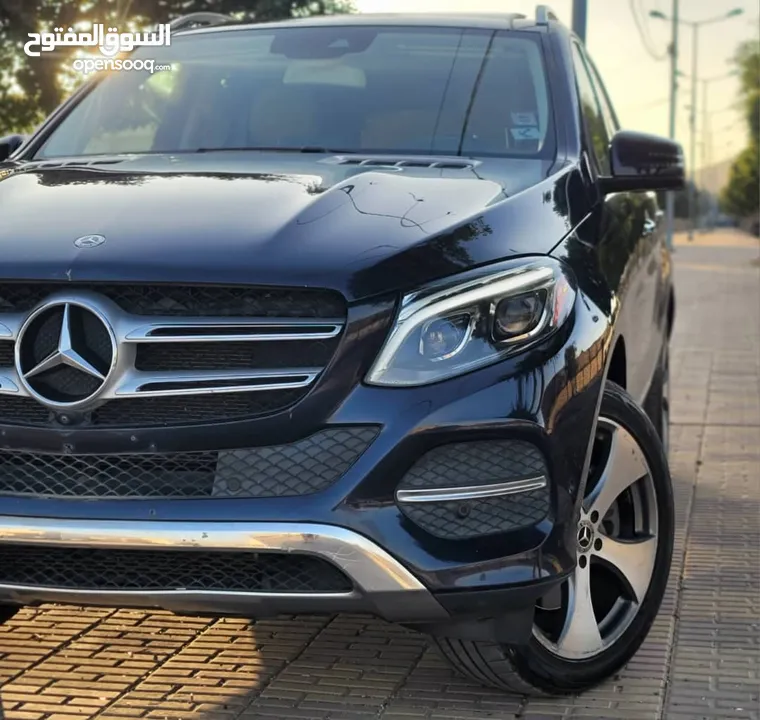 مرسيدس بنز 2019 GLE 400 فل كامل رقم واحد بضاعه جديد وبسعر طيب