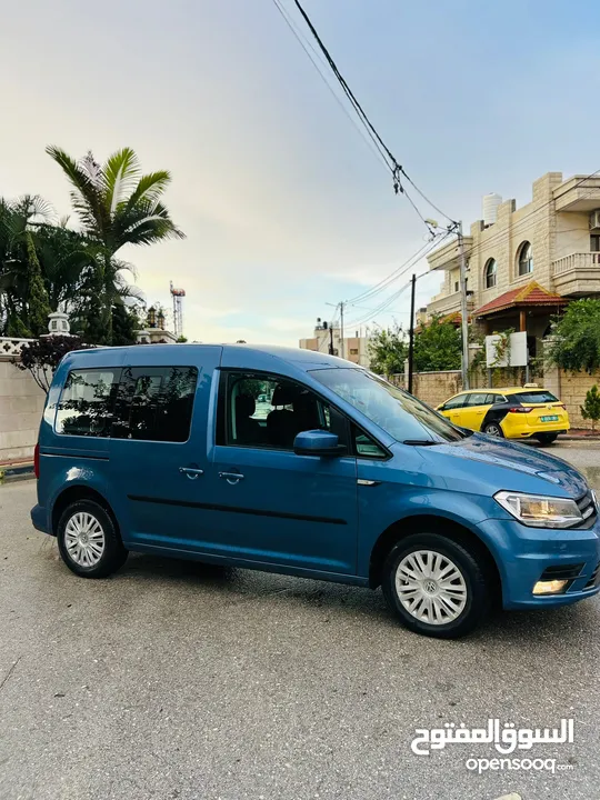 كادي 2018-غرفة مبطنة -ركاب (6+1)ماتور 2000 ديزل ماشي 110الف كليو فحص الف دفعة 50الف كاش والباقي شيكت