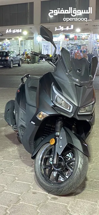 Sym joymax 300cc دراجة