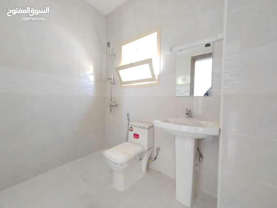 فيلا للايجار منطقه الزاهيه