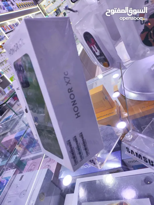 الجديد المطلوب HONOR X7C معه كامل اغراضو داخل الكرتونه جيجا 256 رام 16 متوفر توصيل