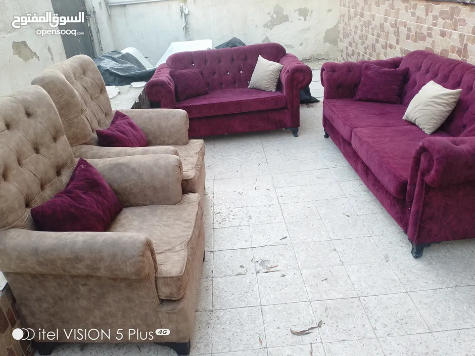 طقم كنب 7 مقاعد للبيع المستعجل