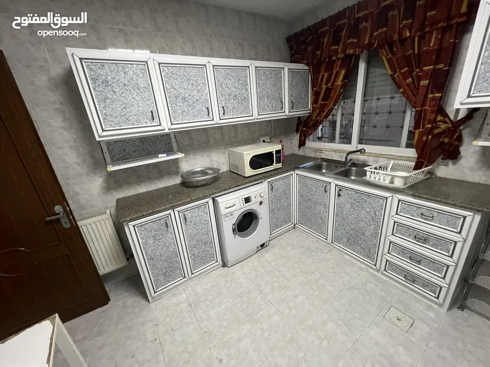 مطبخ المنيوم للبيع