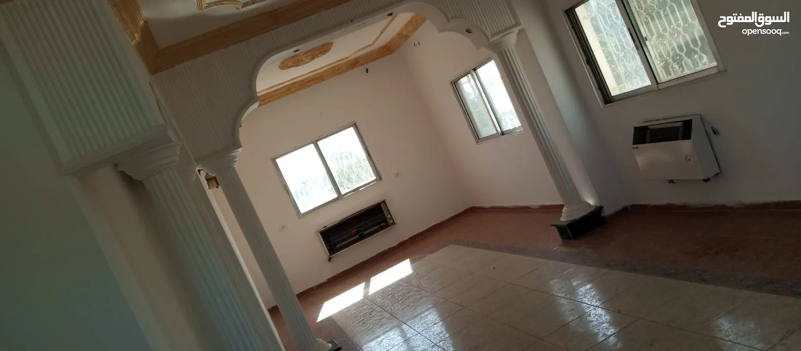 منزل مستقل للايجار في المزيريب بني كنانة الشارع الرئيسي