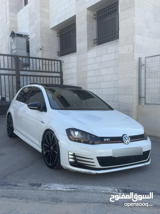 Golf GTi ترخيص 2014 فل الفل بسعررر حرررق كااااش البيع فقط كااش والتنازل مباشرا