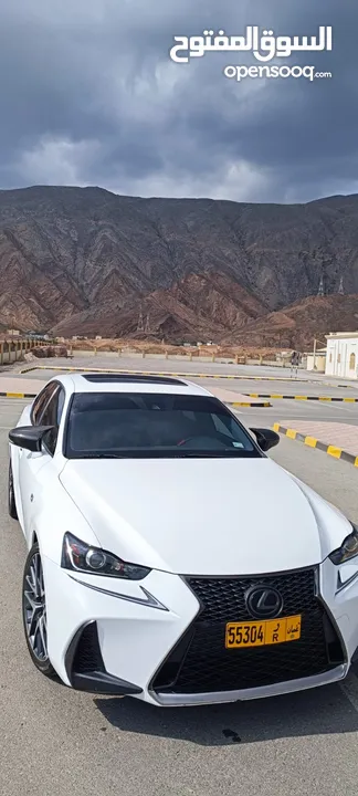 لكزس is 300 f sport 2018